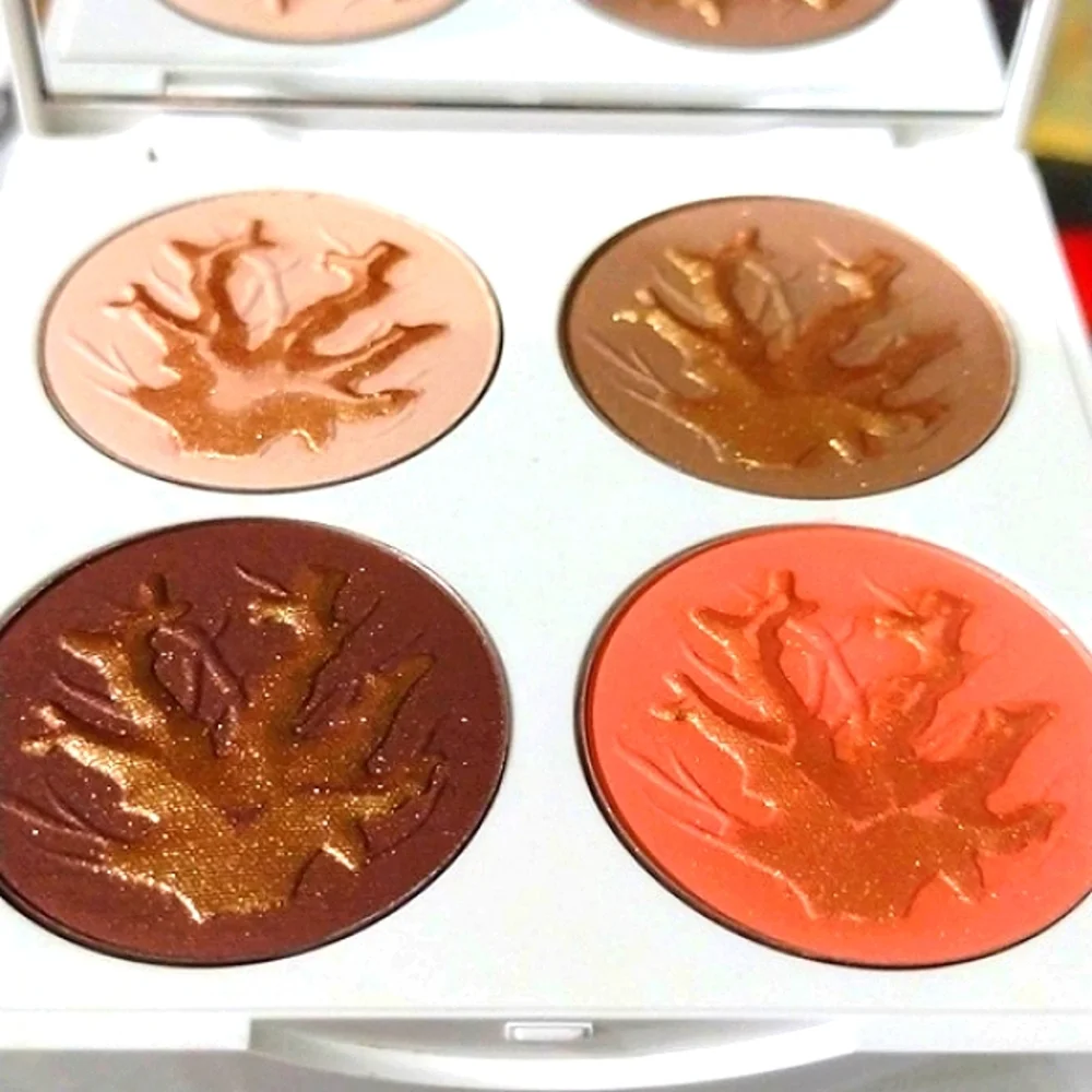 Chantecaille The Coral Reefs Palette🎨 NWT - Picture 7 of 7